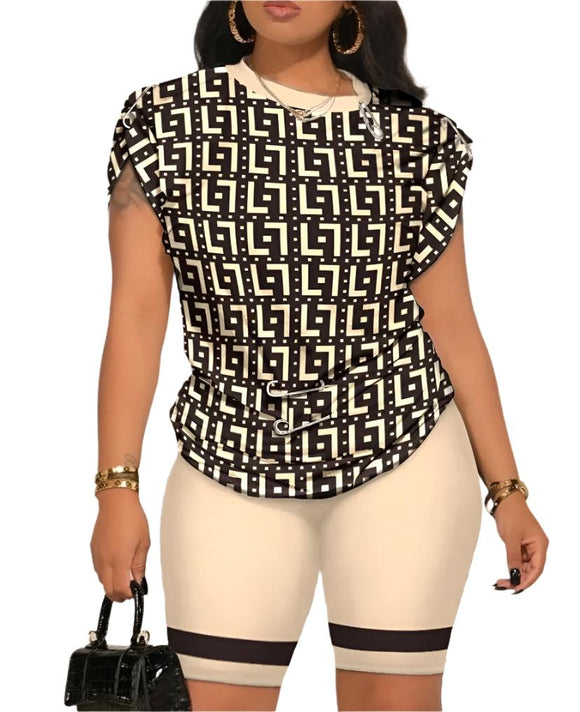 (S~3XL)💋 Women Fashion Graphic Round Neck Short Sleeve Top Shorts Set.